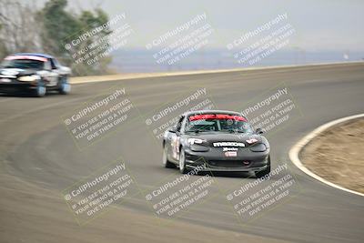 media/Jan-26-2025-CalClub SCCA (Sun) [[cfcea7df88]]/Group 4/Race/